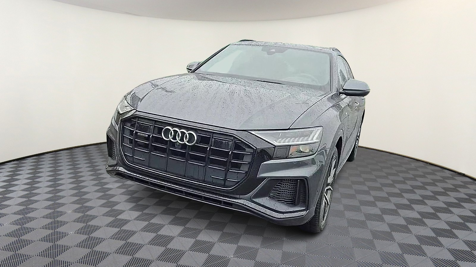 2021 Audi Q8 Prestige 55 photo 3
