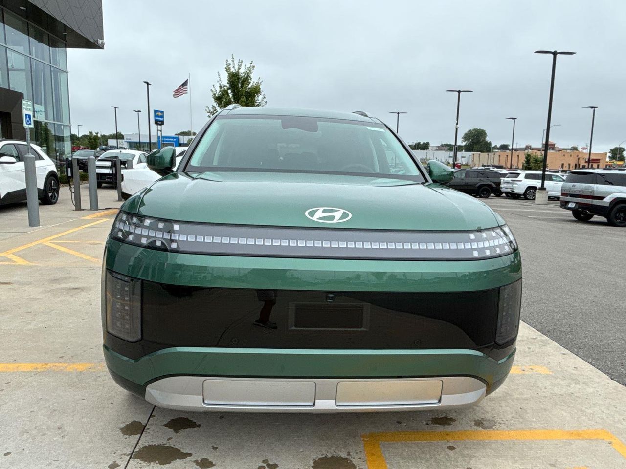 2026 Hyundai Ioniq SEL photo 4