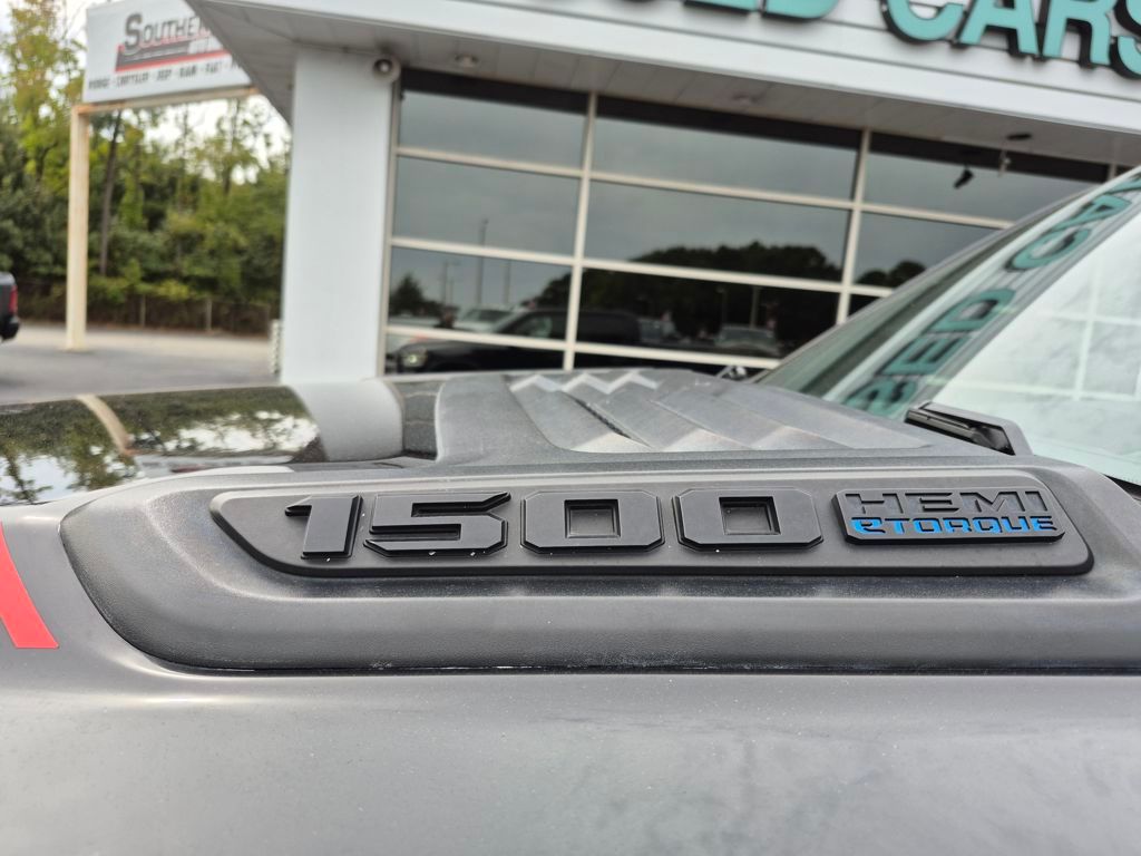 2022 Ram 1500 Laramie photo 10