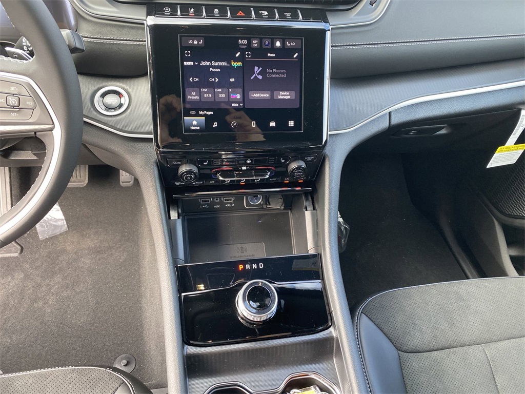 2025 Jeep Grand Cherokee Altitude X photo 15