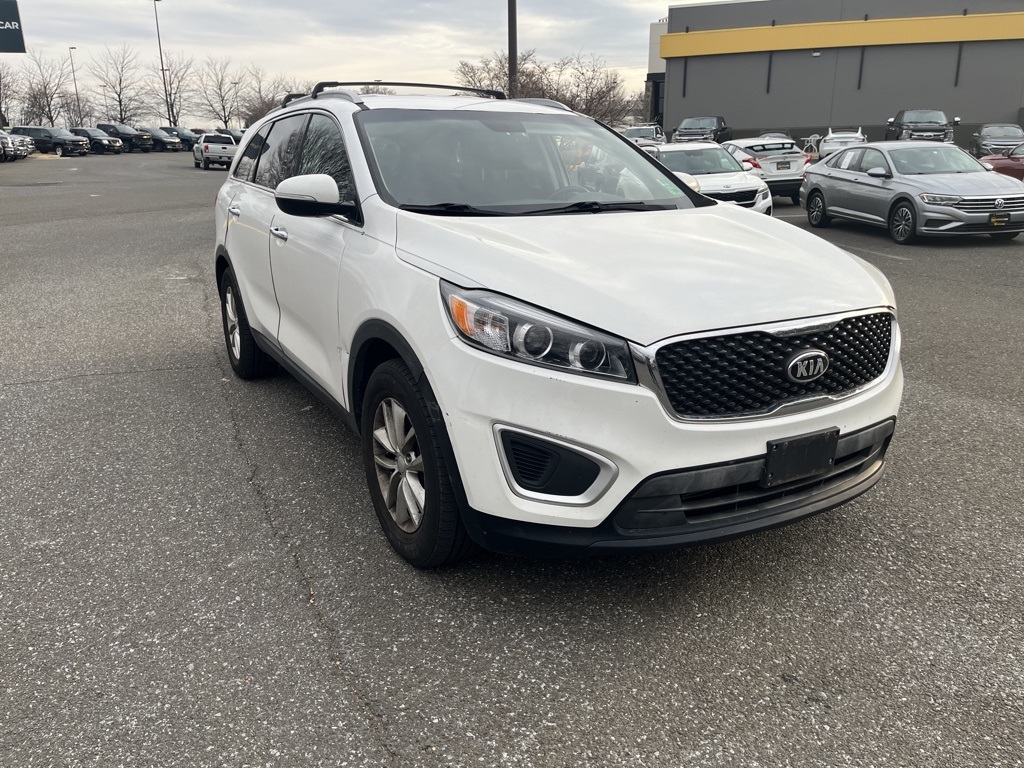 2016 Kia Sorento LX's photo
