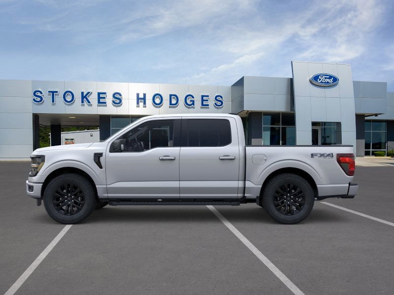 2025 Ford F-150 XLT photo 3