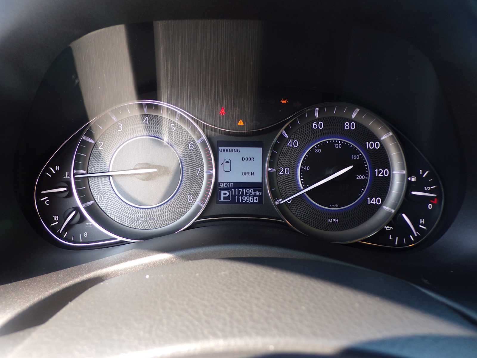 2018 Infiniti QX80 photo 10
