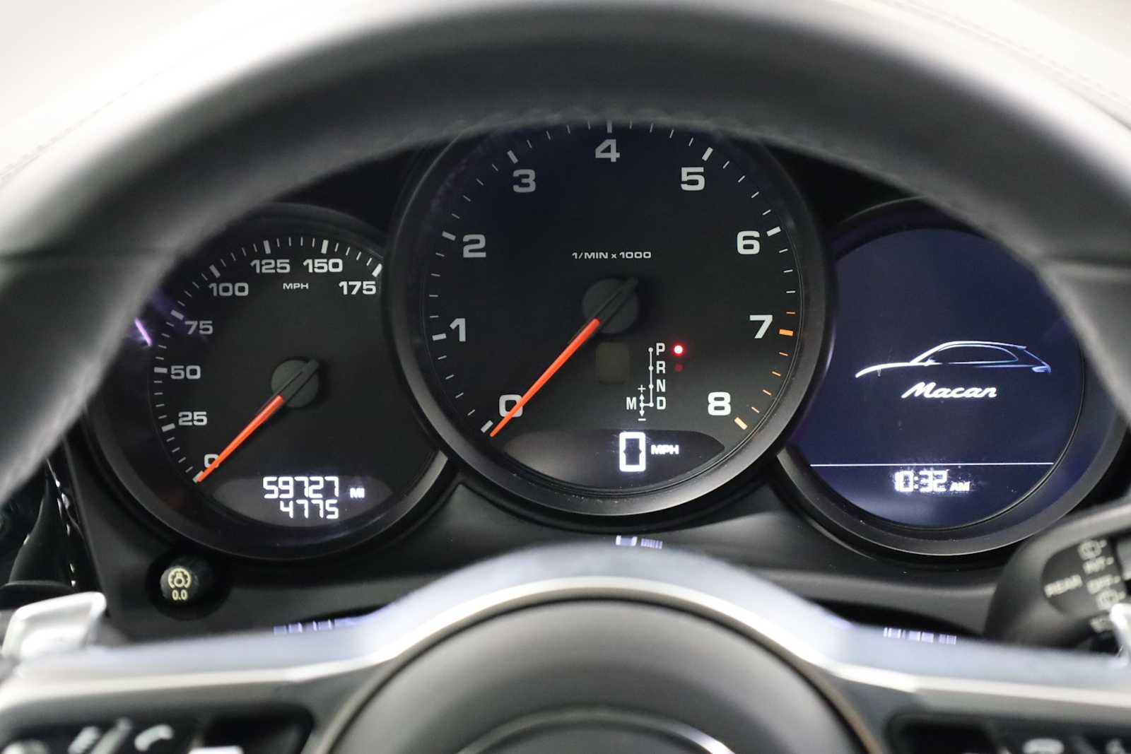 2018 Porsche Macan photo 24