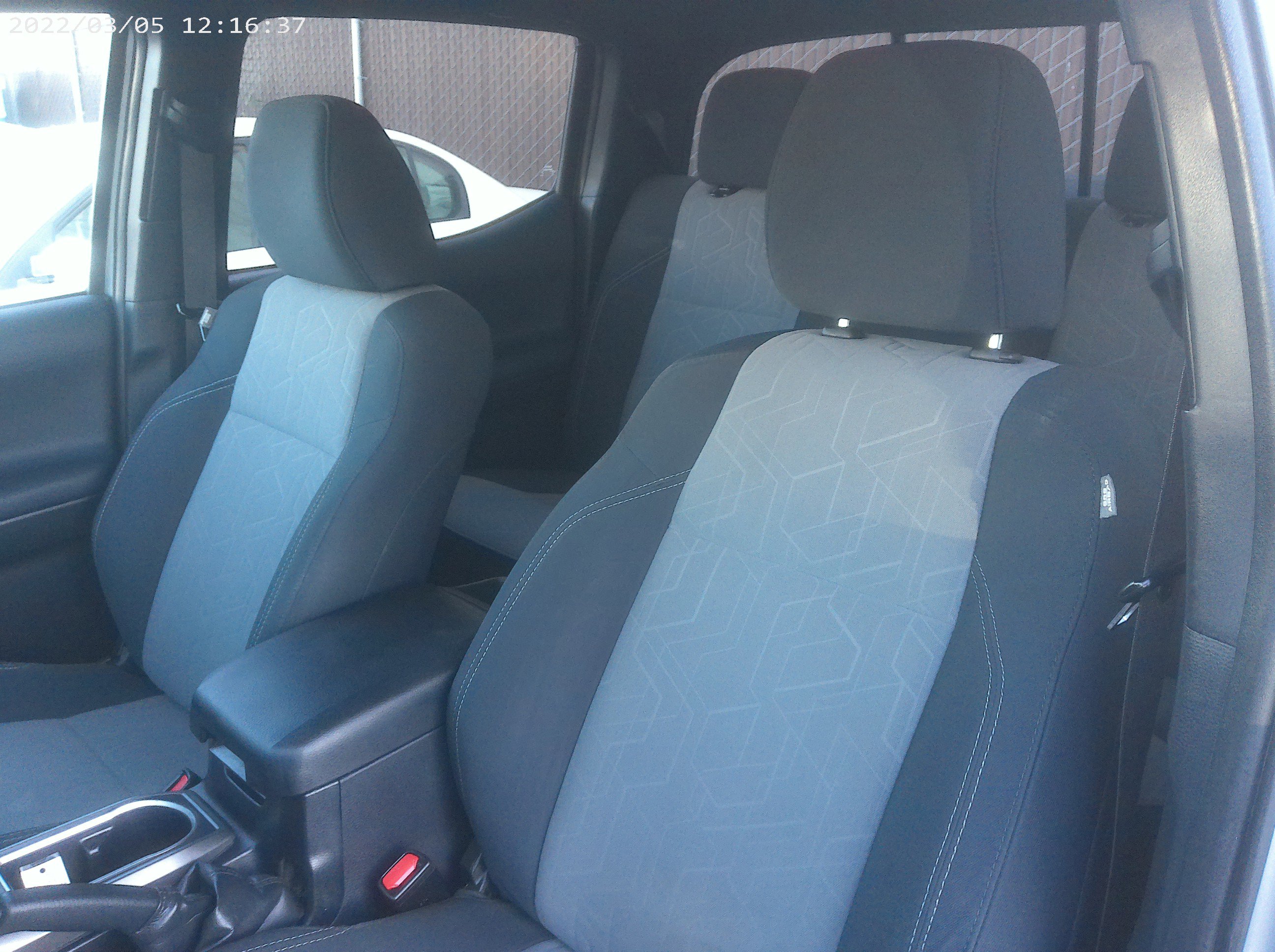 2020 Toyota Tacoma TRD Sport photo 21