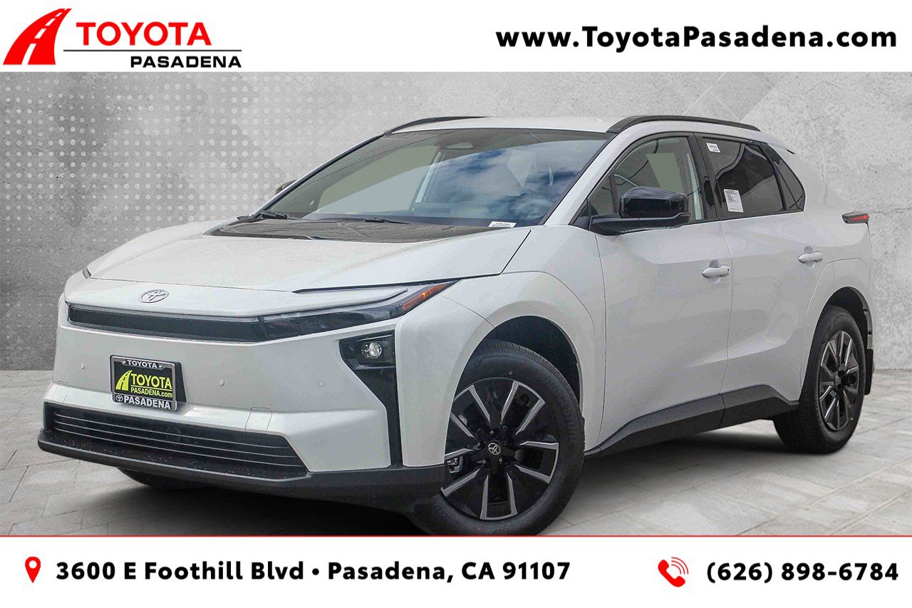 2026 Toyota bZ XLE's photo