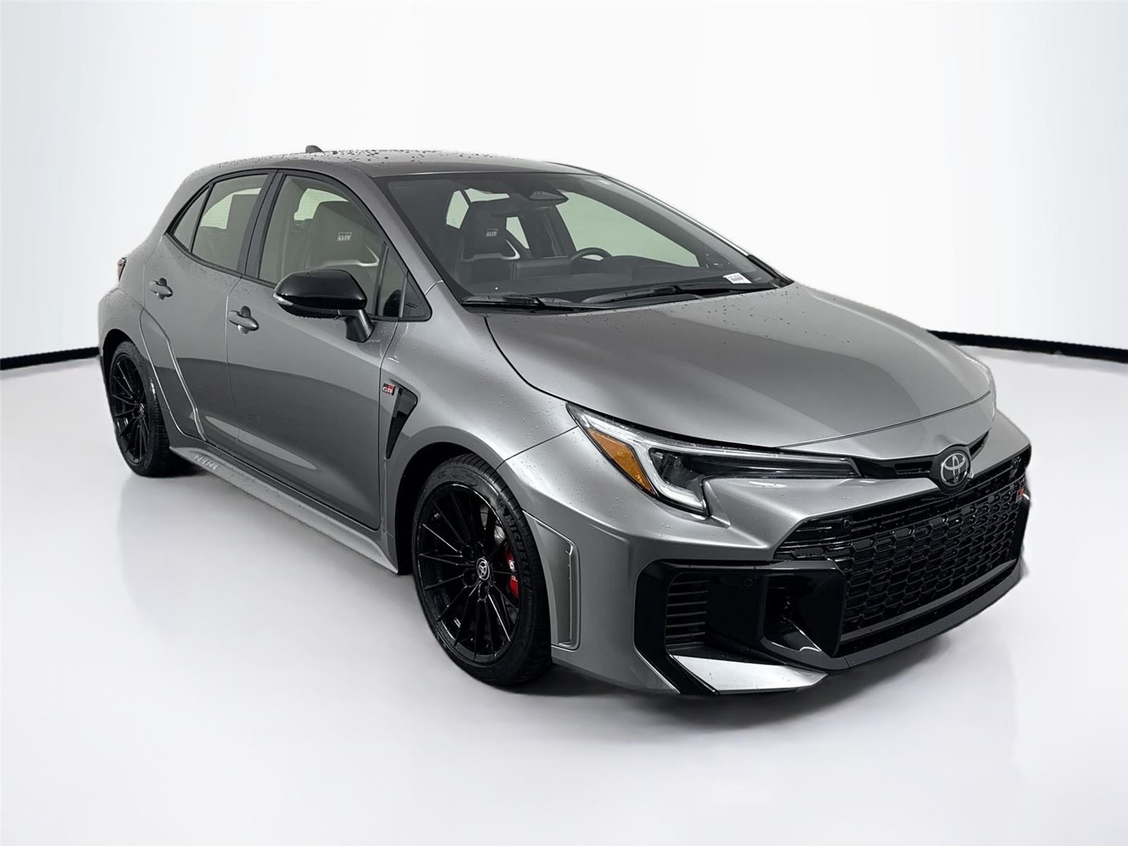 2025 Toyota Corolla GR Premium photo 4