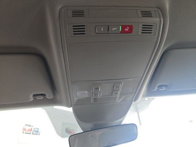 2025 Volkswagen Taos S photo 20