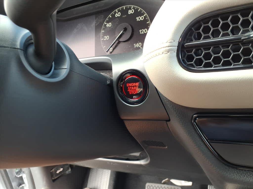 2026 Honda HR-V LX photo 7