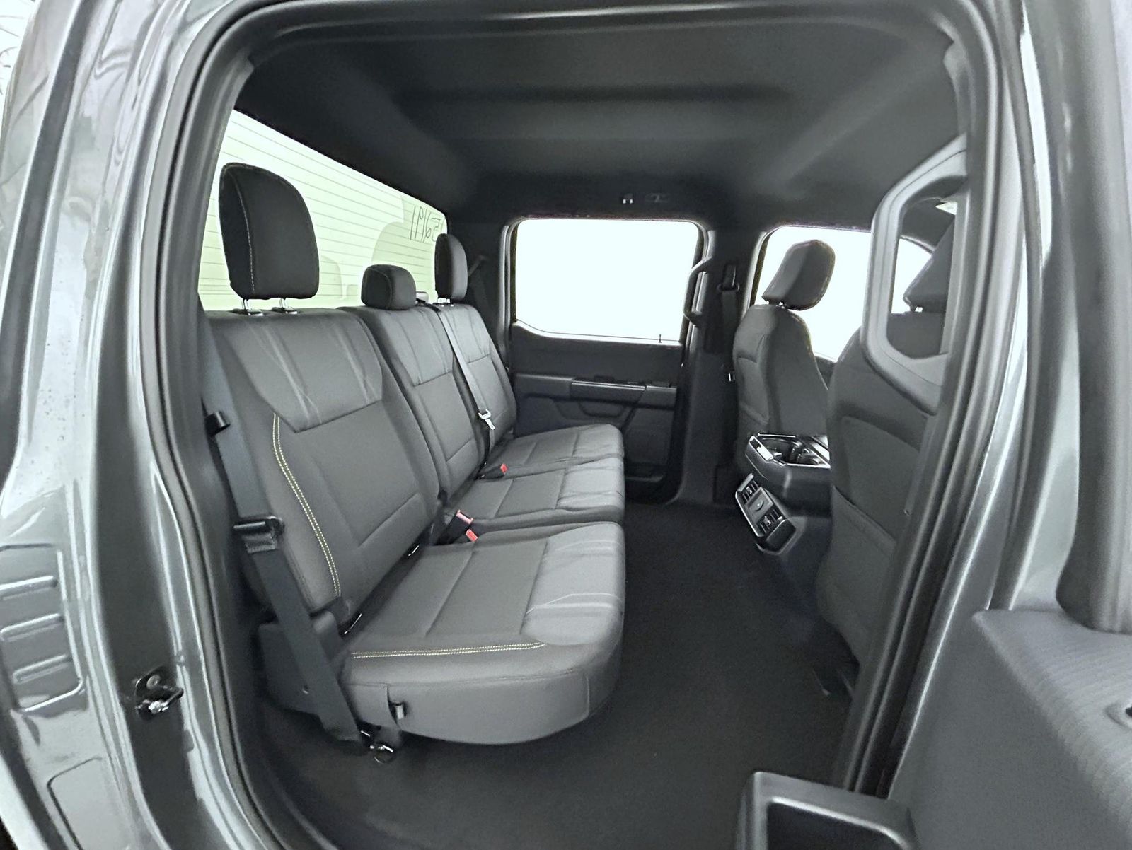 2025 Ford F-150 STX photo 18