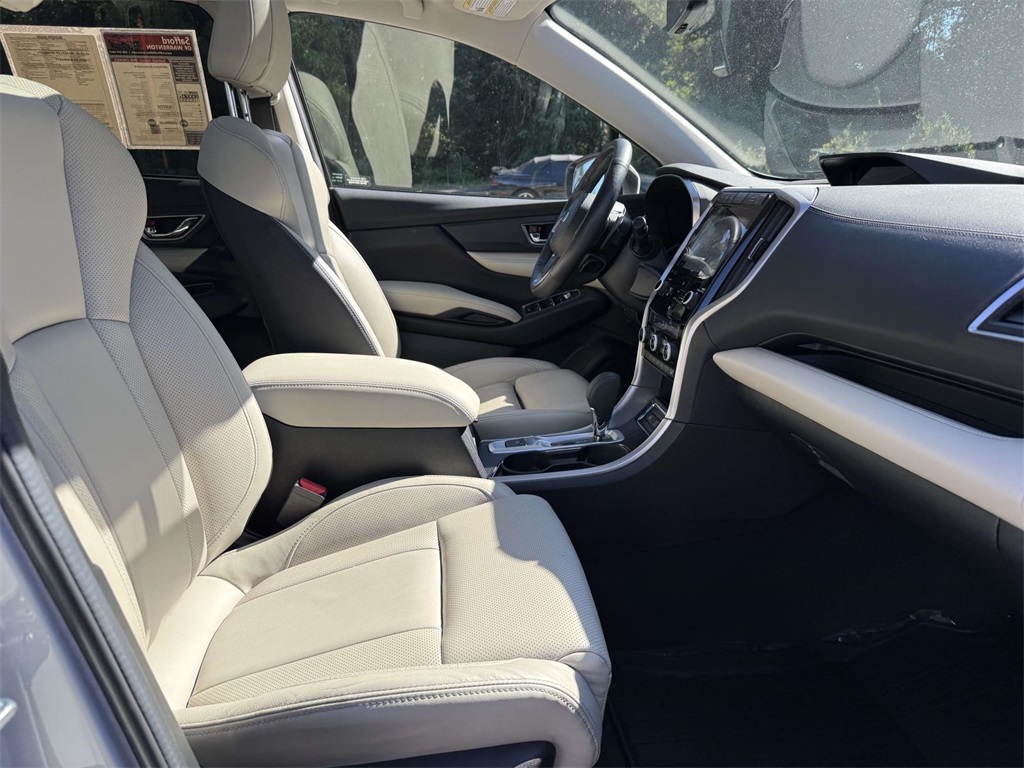 2022 Subaru Ascent Limited photo 15
