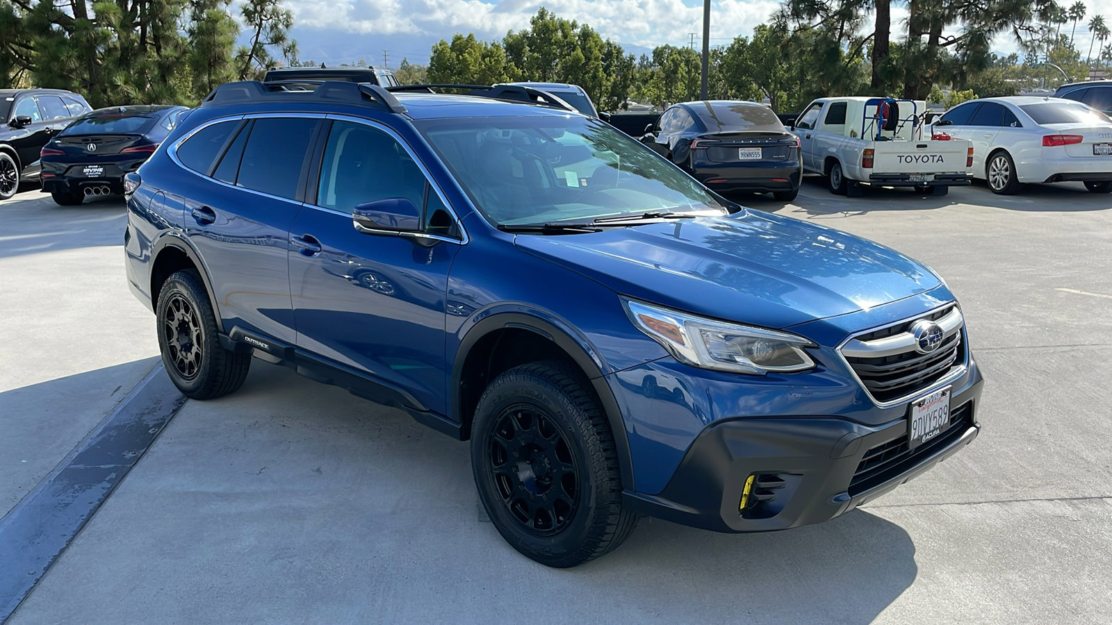 2022 Subaru Outback Limited photo 7