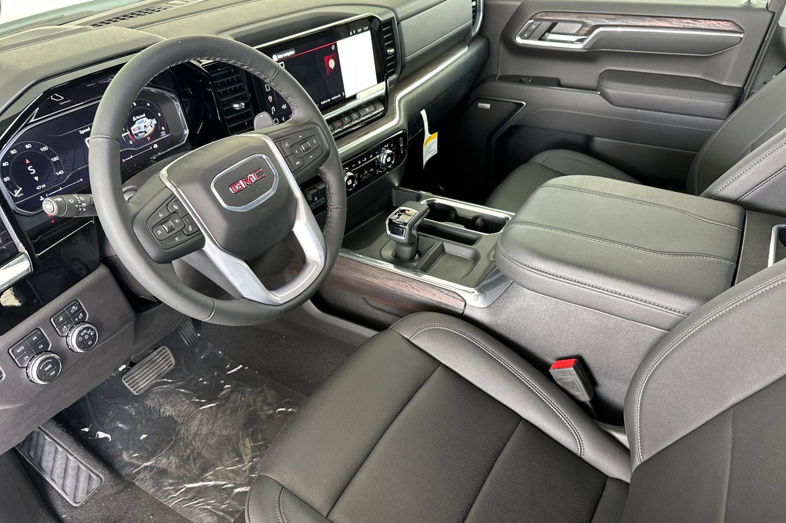 2025 Gmc Sierra 1500 SLT photo 10