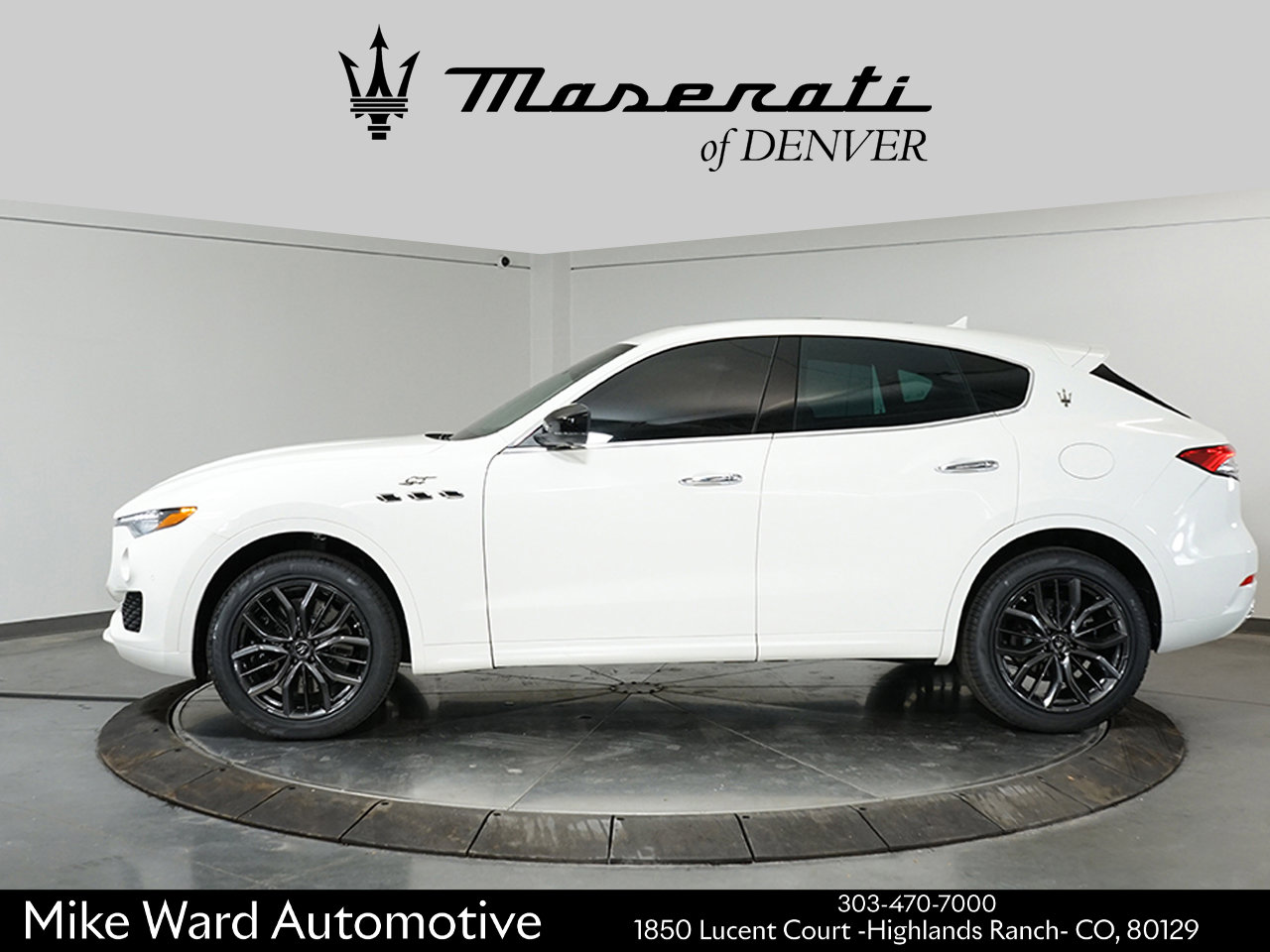 2024 Maserati Levante GT photo 2