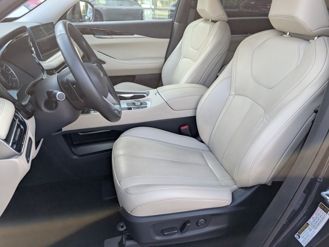 2025 Infiniti QX60 Pure photo 4
