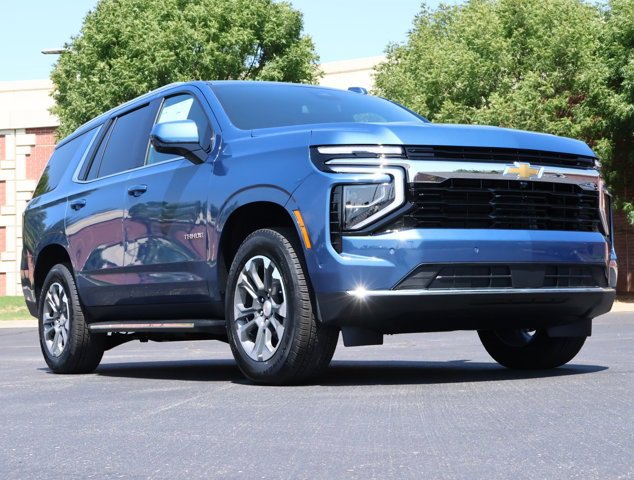 2025 Chevrolet Tahoe LS's photo