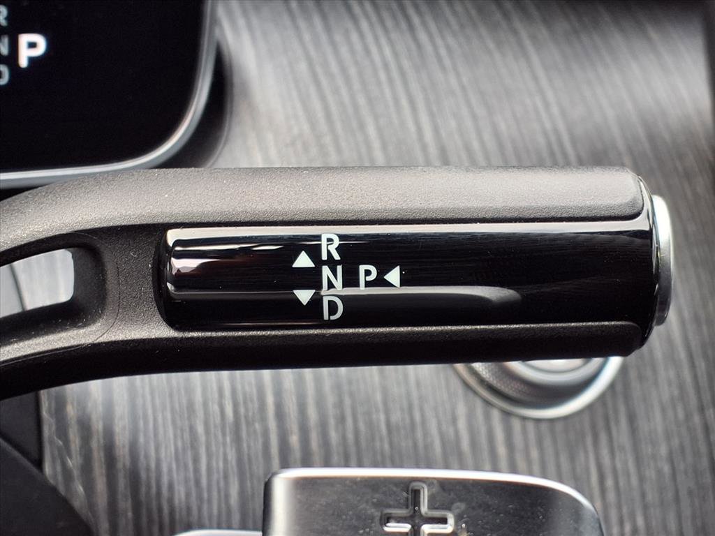 2023 Mercedes Benz C 300 photo 11