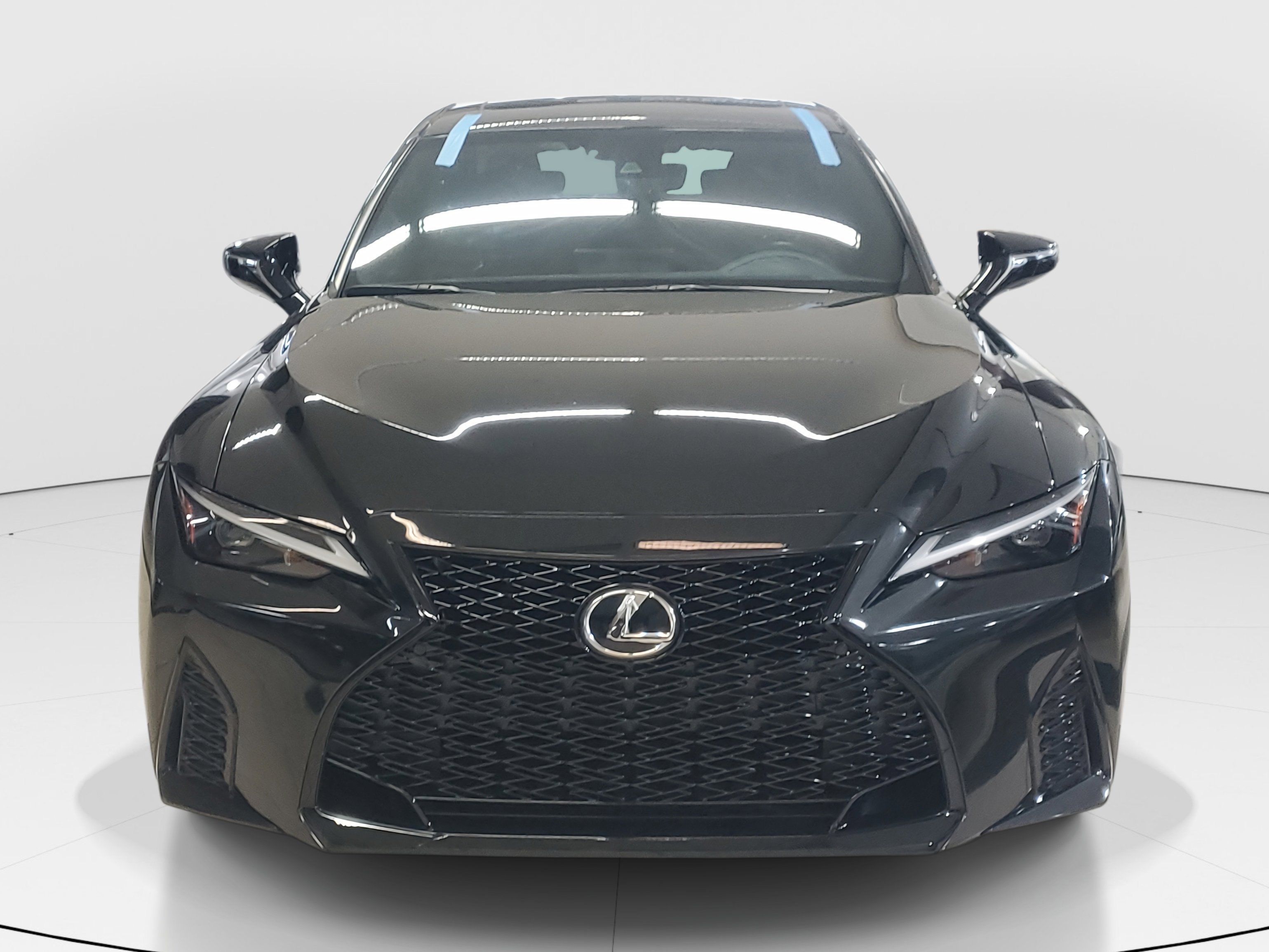 2023 Lexus IS 350 F SPORT photo 2