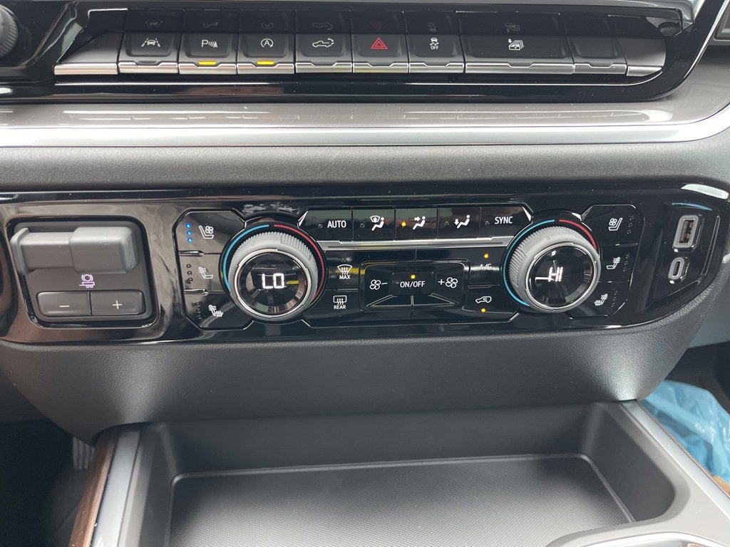 2025 Chevrolet Silverado 1500 High Country photo 33