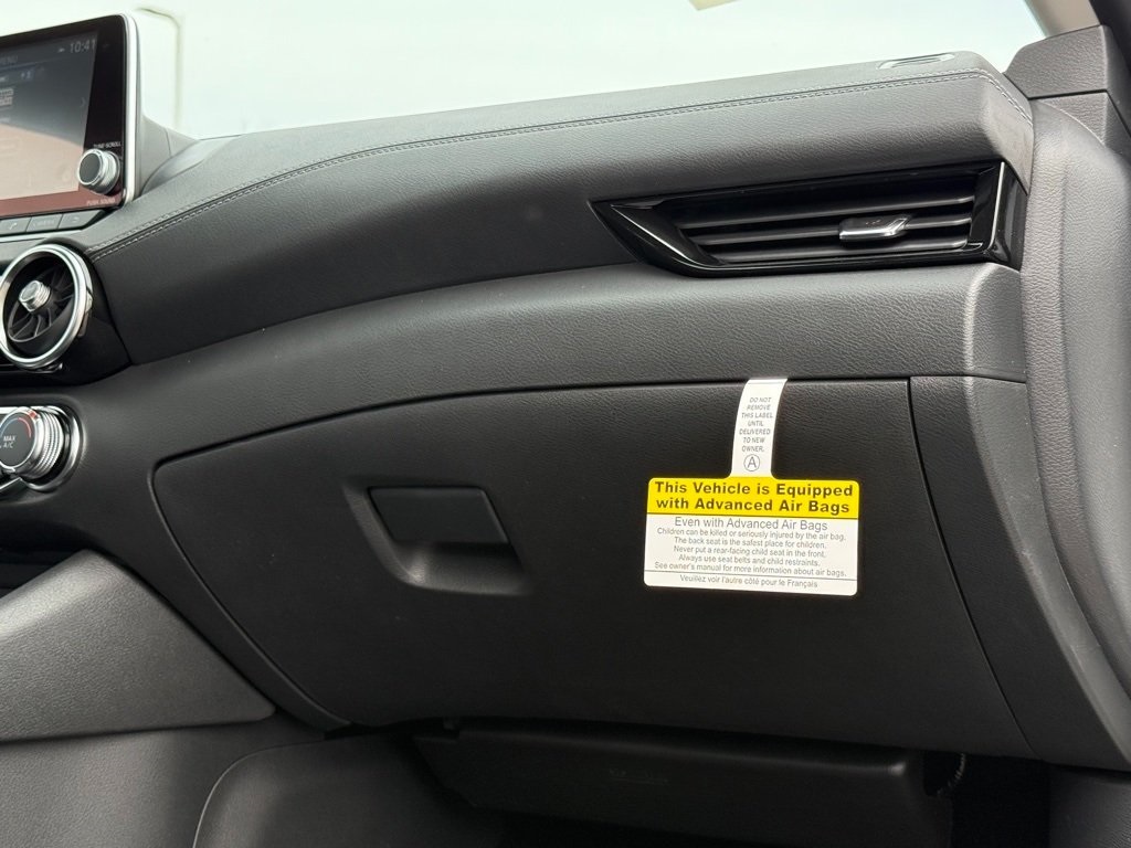 2025 Nissan Sentra SV photo 30