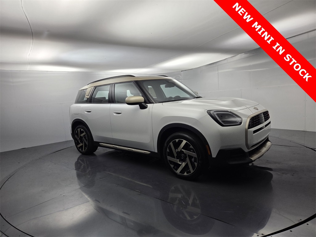 2026 MINI Countryman S's photo