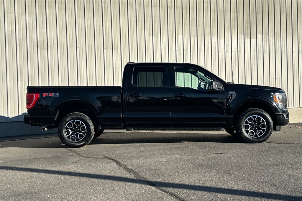 2023 Ford F-150 XLT photo 3