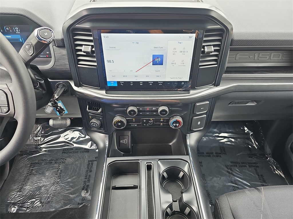 2025 Ford F-150 STX photo 17