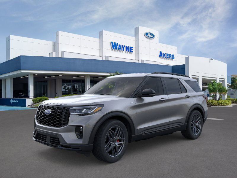 2025 Ford Explorer ST-Line photo 2