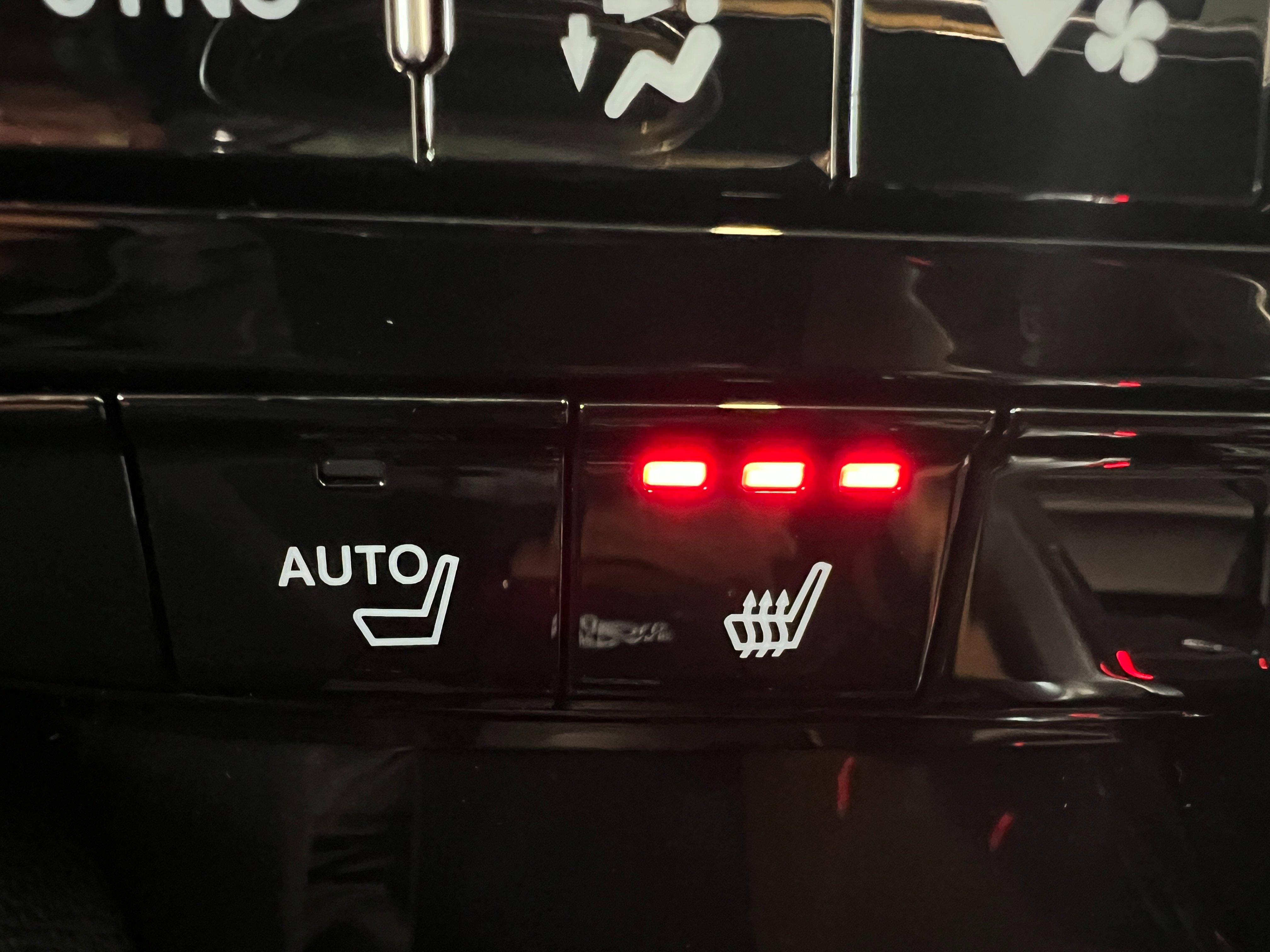 2026 Acura MDX SH-AWD photo 15