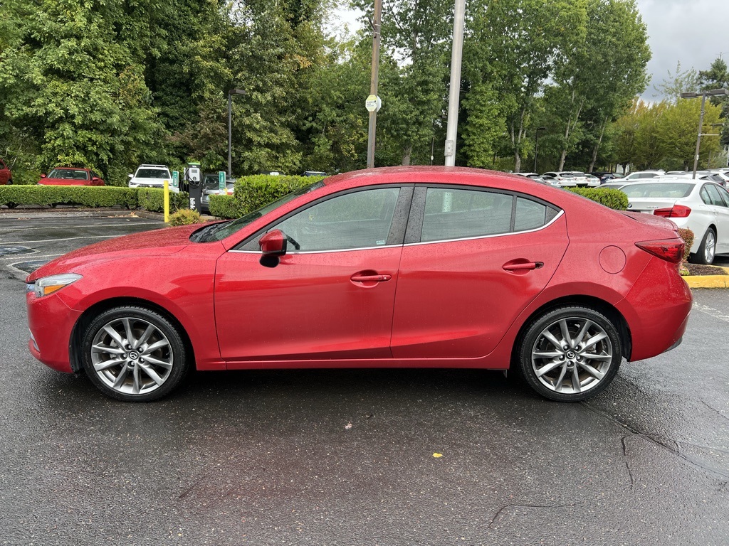 2018 Mazda Mazda3 Touring photo 4
