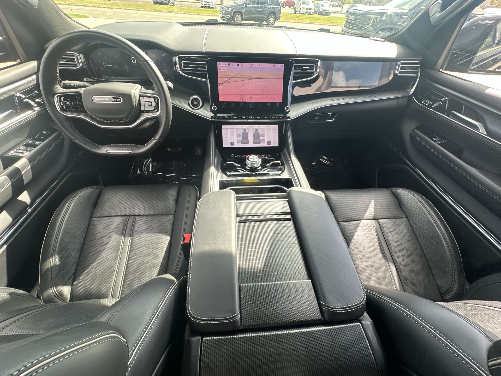 2023 Jeep Grand Wagoneer II photo 20