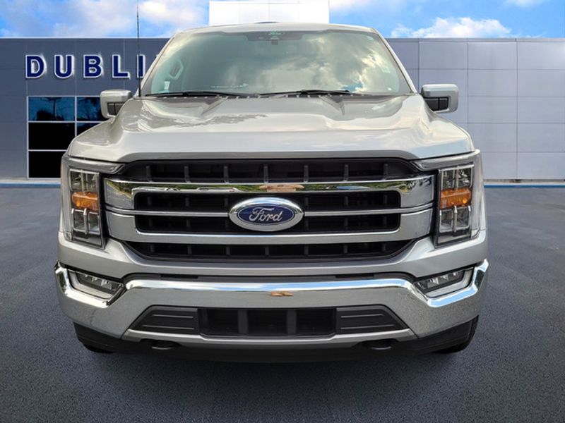 2022 Ford F-150 Lariat photo 2