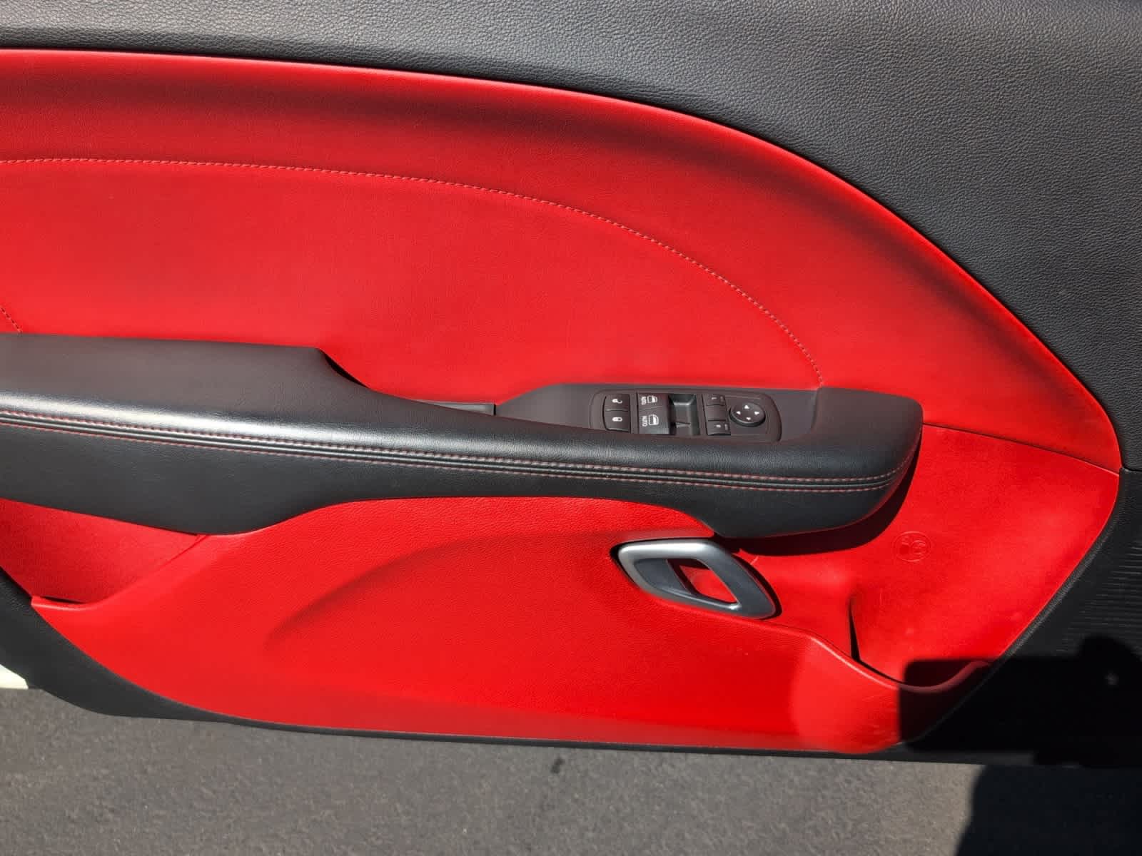 2018 Dodge Challenger SXT Plus photo 10