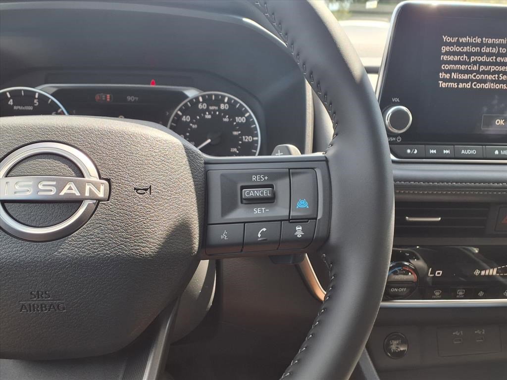 2026 Nissan Rogue SV photo 12