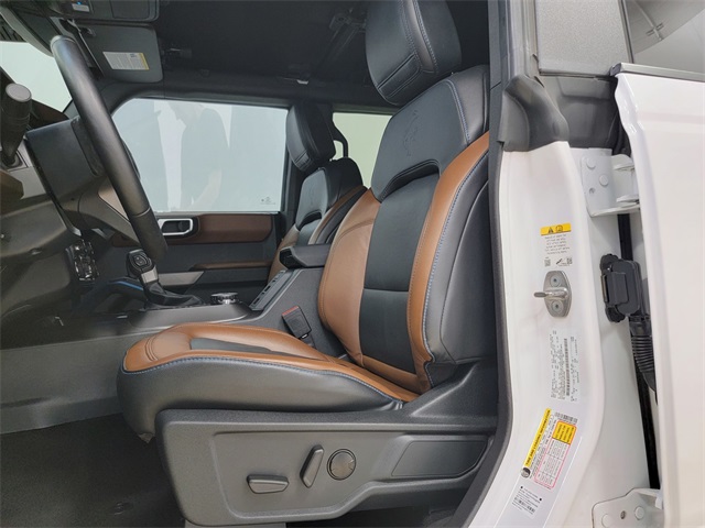 2023 Ford Bronco Outer Banks photo 14