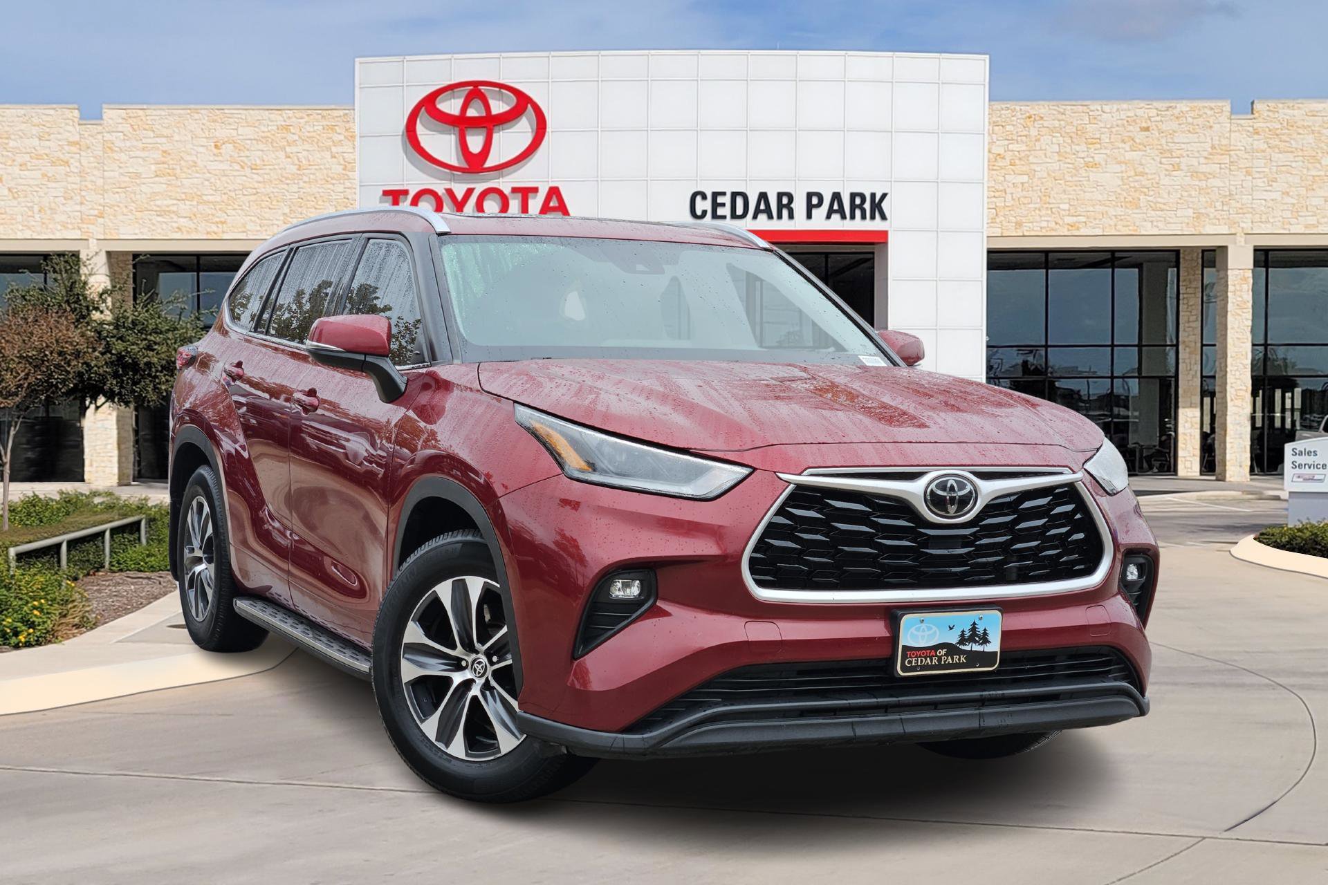 2021 Toyota Highlander XLE's photo