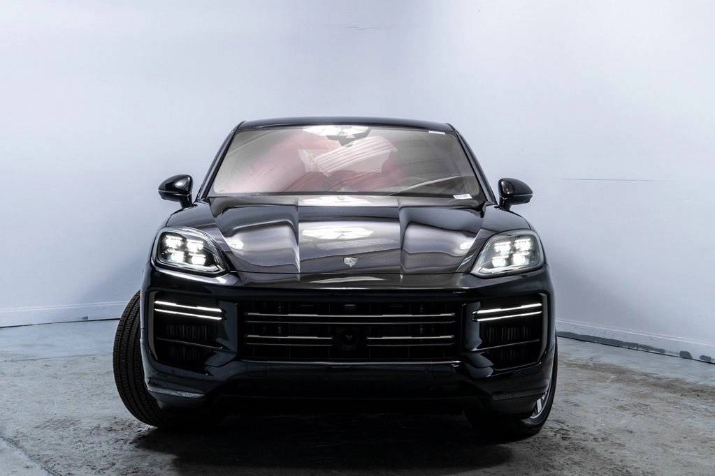 2026 Porsche Cayenne Turbo E-Hybrid Coupe photo 9