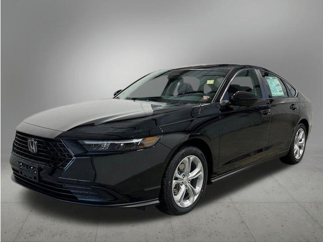 2025 Honda Accord LX's photo