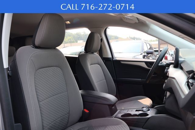 2022 Ford Escape SE photo 10