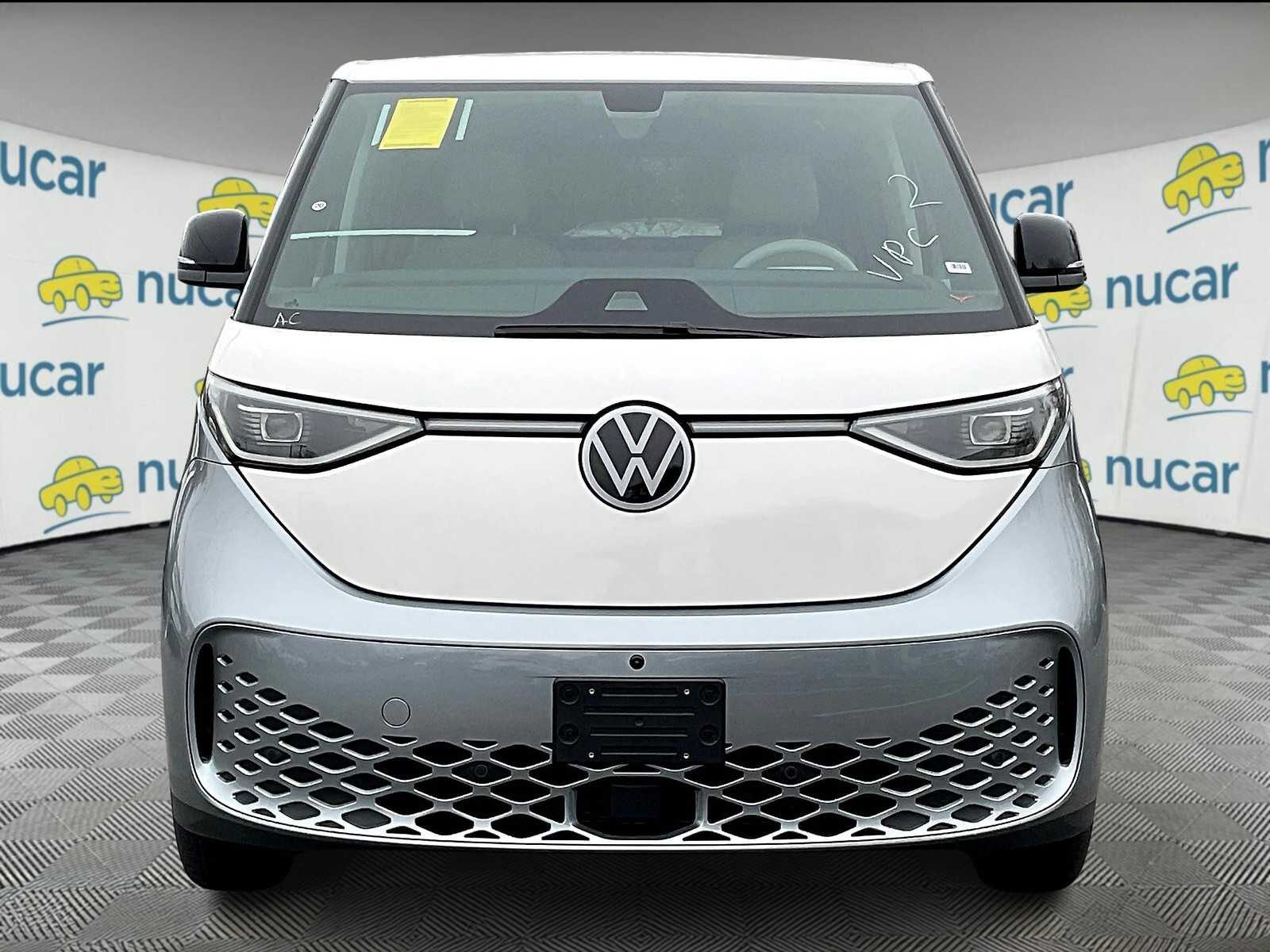 2025 Volkswagen ID. Buzz photo 2