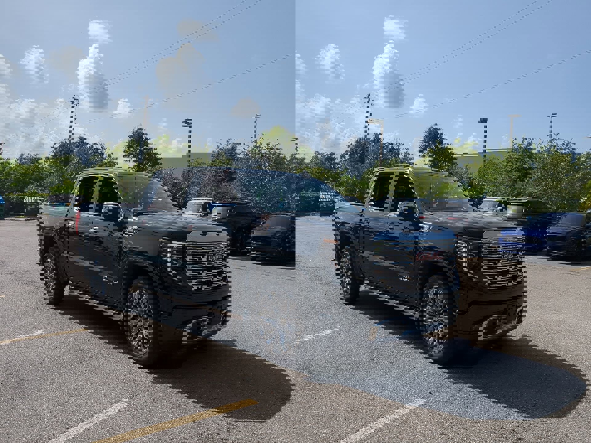 1GTUUGEL8RZ213370