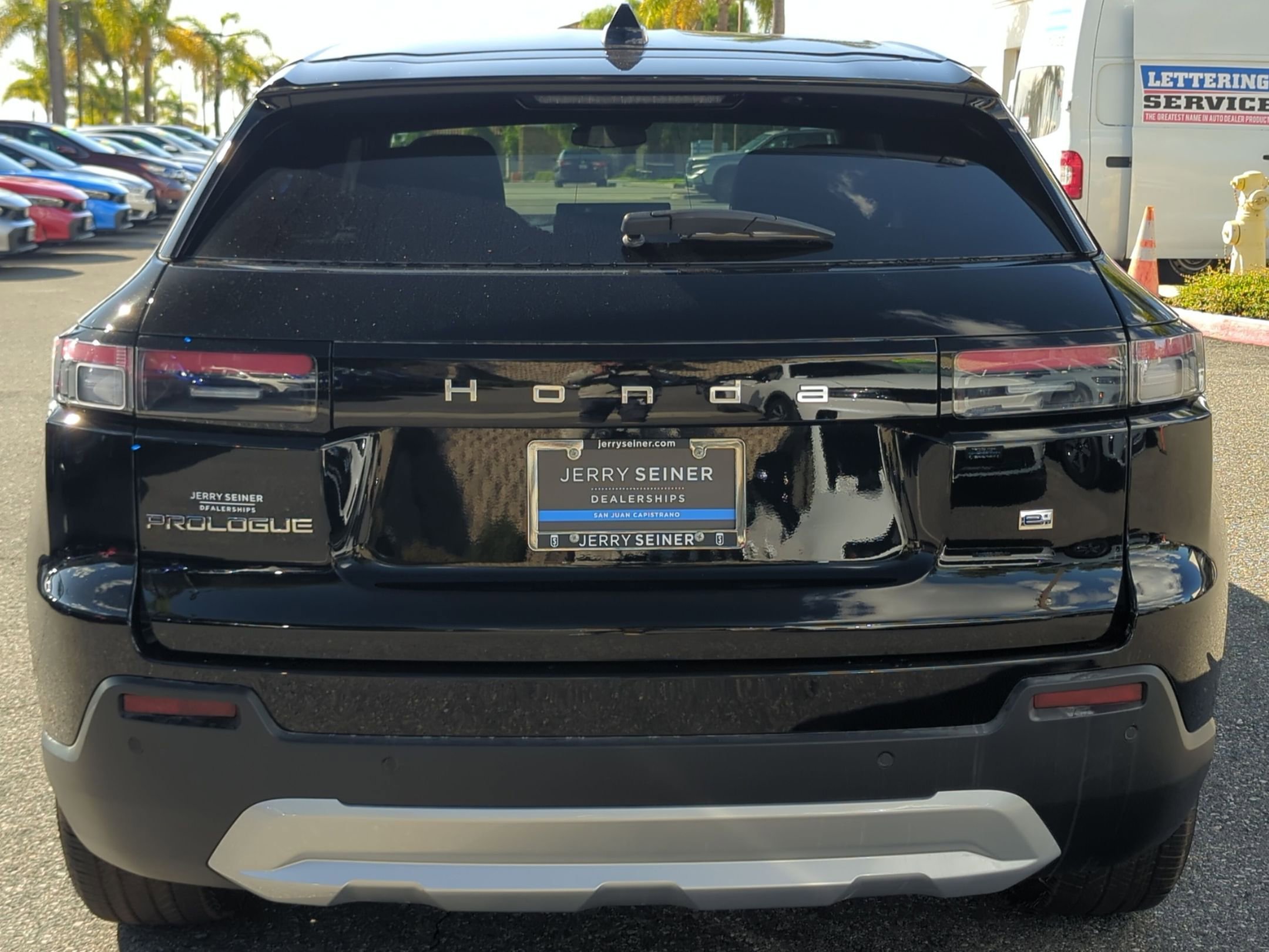 2026 Honda Prologue EX photo 4