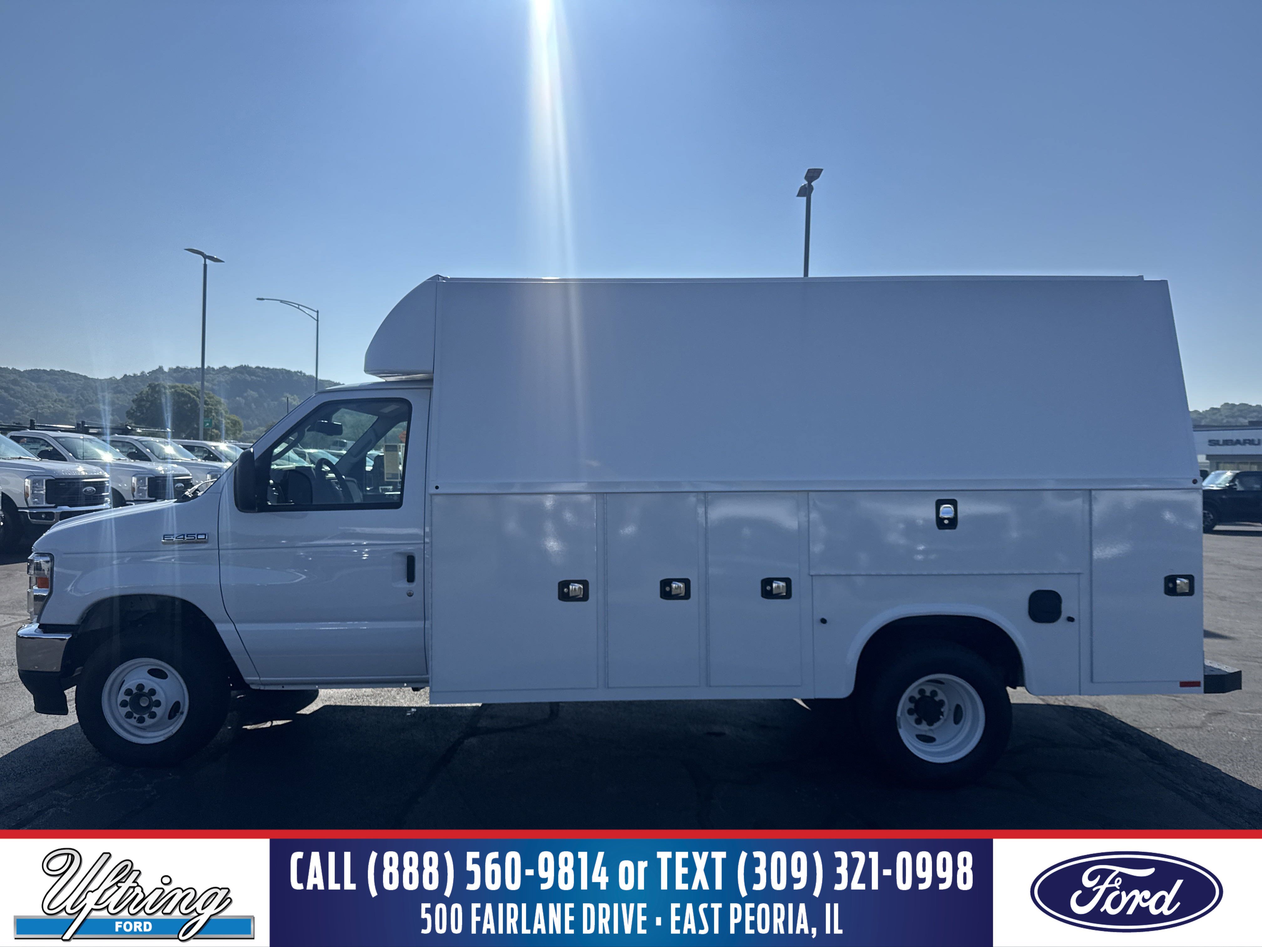 2026 Ford E-Series Cutaway Base's photo