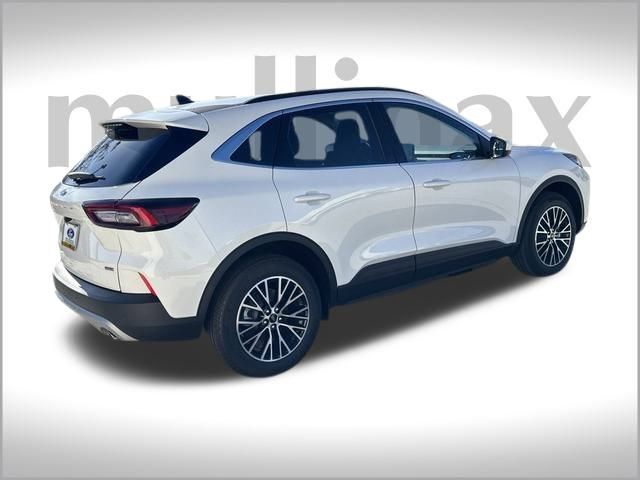 2025 Ford Escape Plug-In Hybrid Base photo 14
