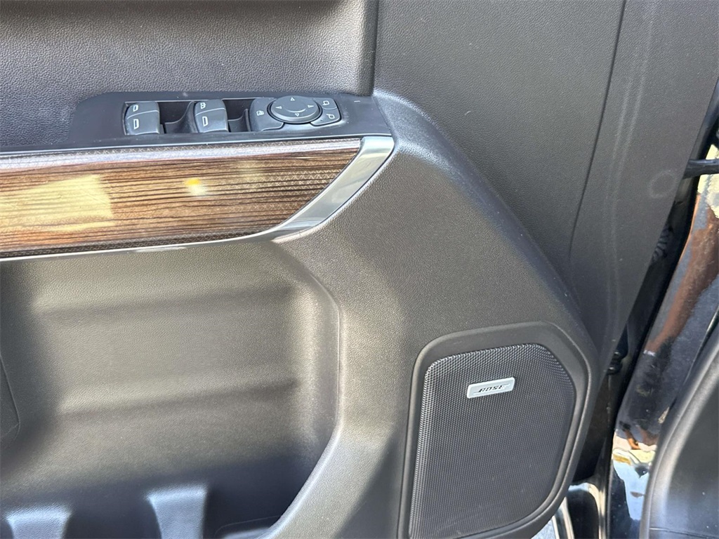 2020 Chevrolet Silverado 1500 RST photo 25