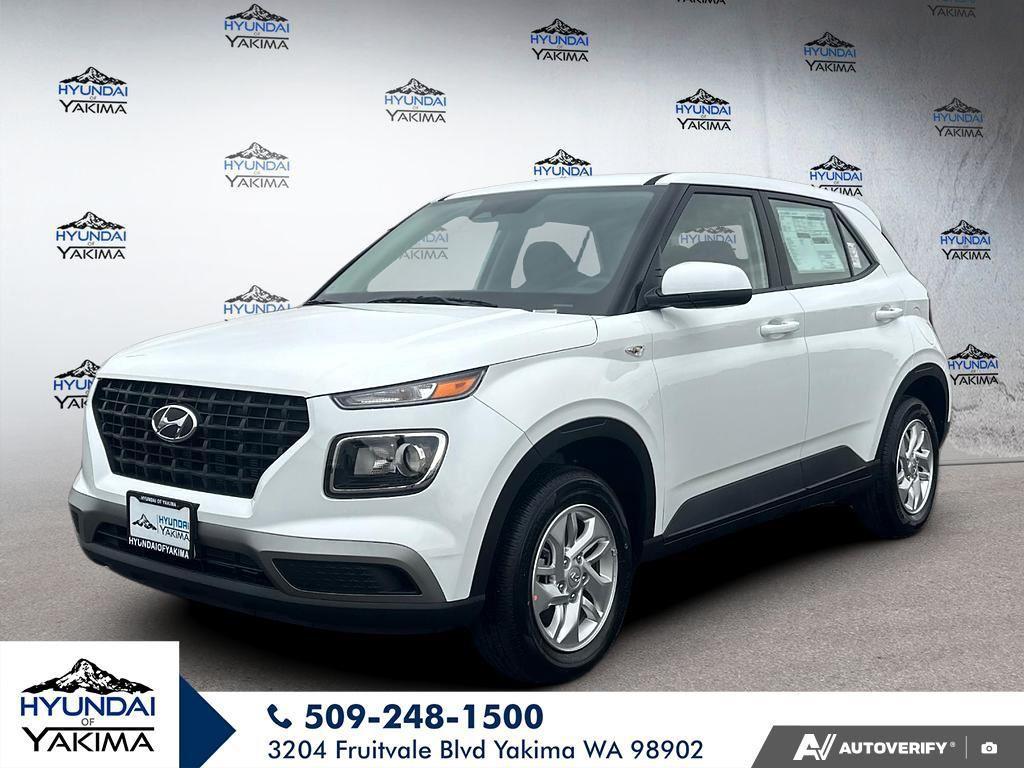 2026 Hyundai Venue SE's photo