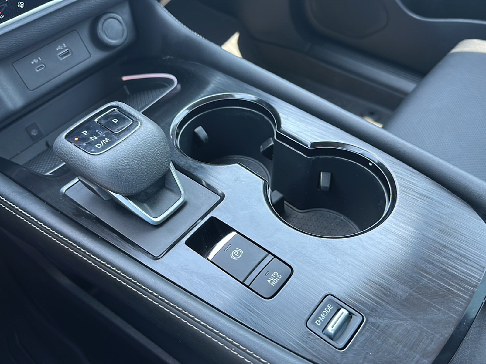 2023 Nissan Rogue Platinum photo 13