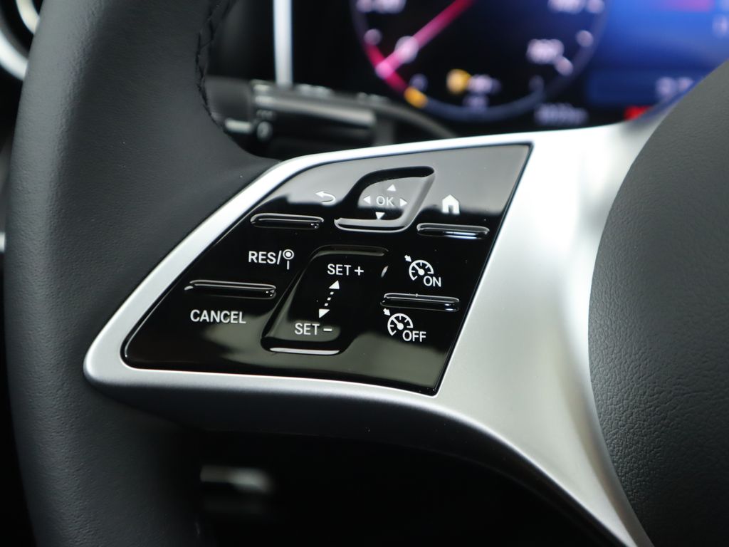2025 Mercedes Benz C 300 photo 11