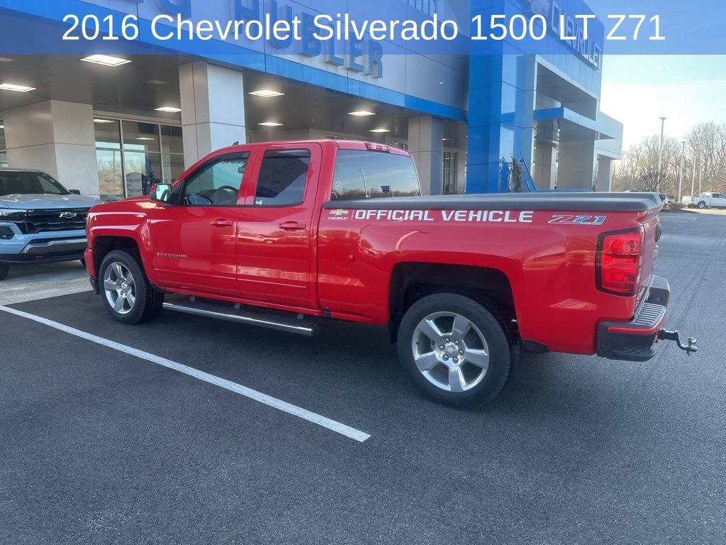 2016 Chevrolet Silverado 1500 LT photo 2