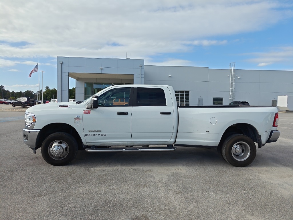 2024 Ram 3500 Big Horn photo 4